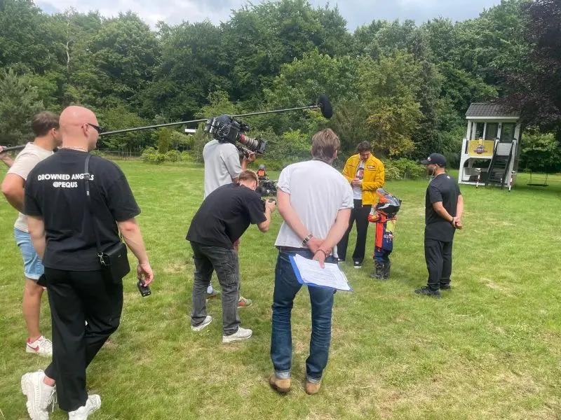Eerste opname set Motor Maniacs